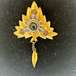 John Michael Richardson Artsy Goldtone Brooch Pin Faux Gray Pearl Funky